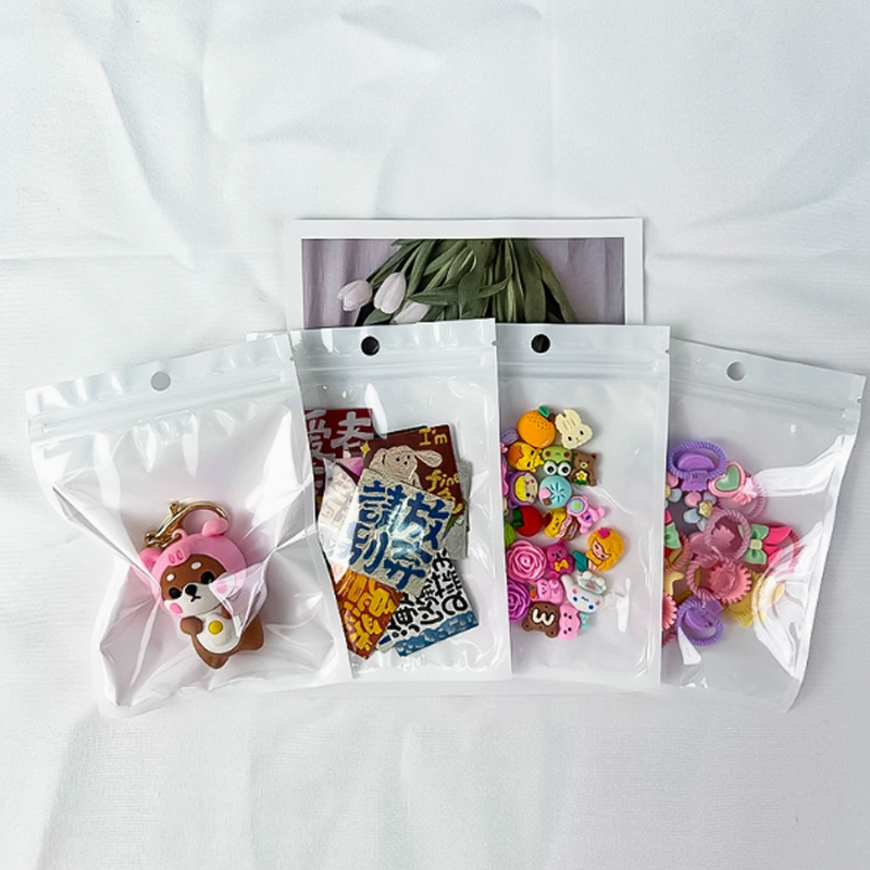 Kantong Resleting Film Pearles - Phone Cases Recycling ulasan dan harga